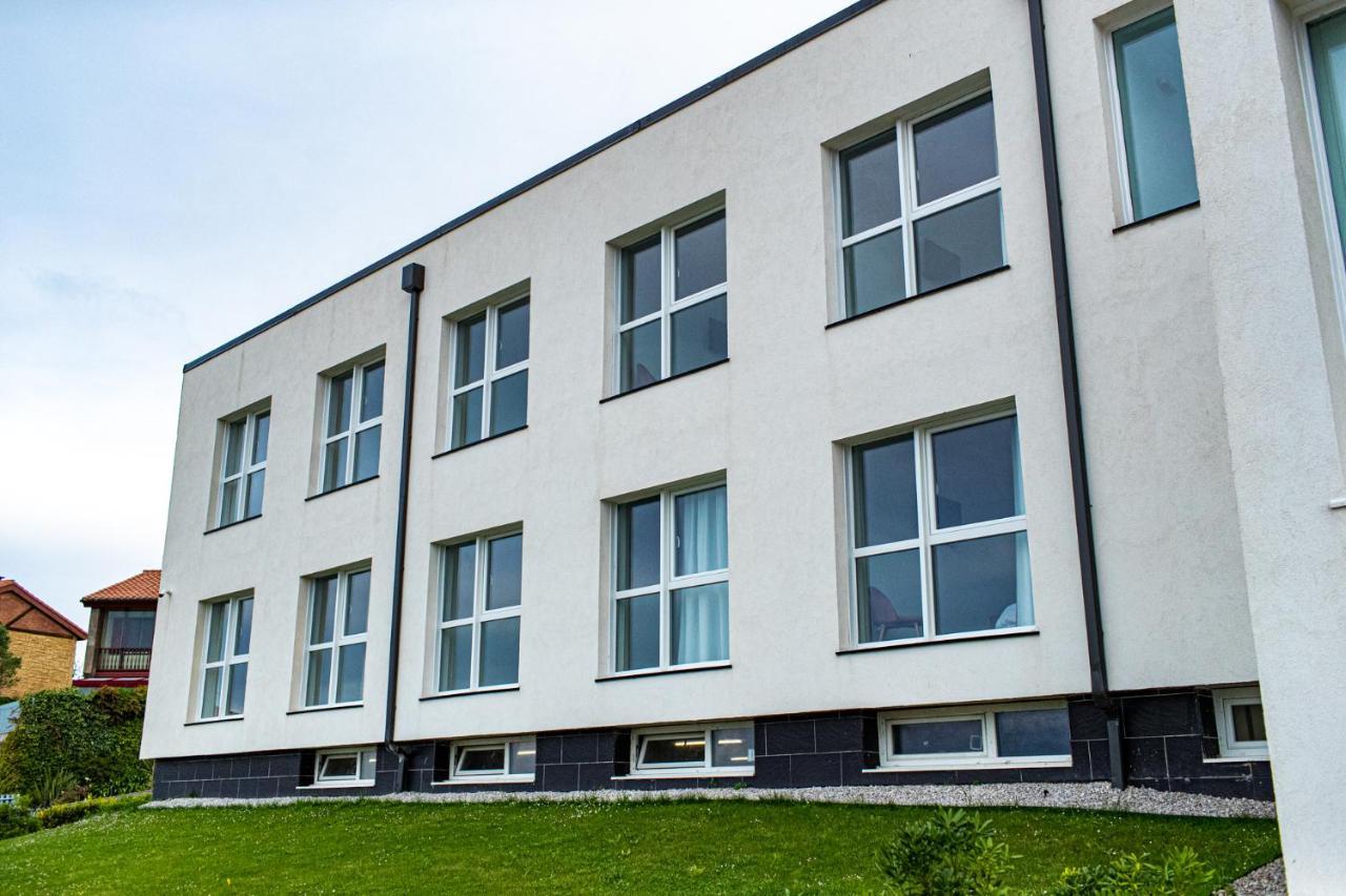 Alima Surf & Hotel Ajo Exteriör bild